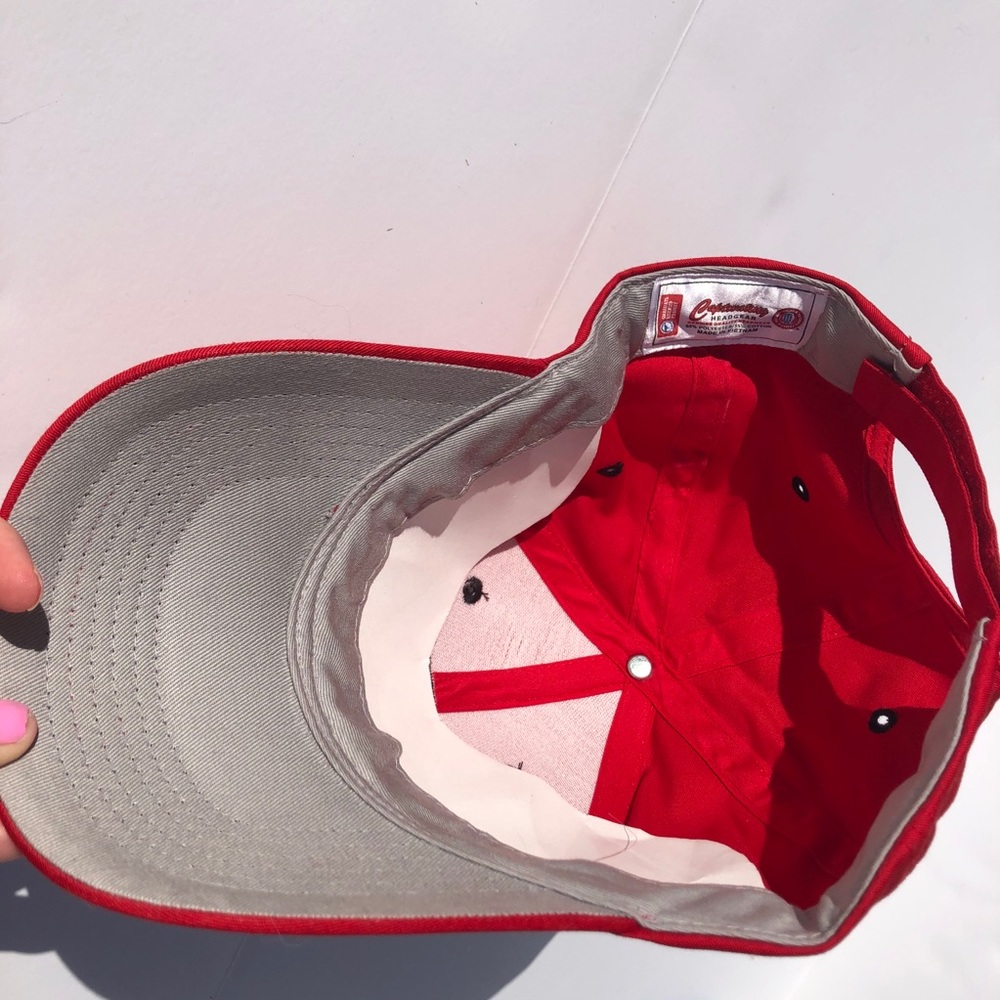 Wisconsin Badgers Baseball Hat Red Cap - Picture 6 of 6